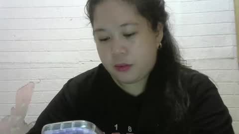Snapshot of sweethot_asian chatting on September 2025 08:58:02 AM sweethot_asian online show from September 2025 08:58:02 AM