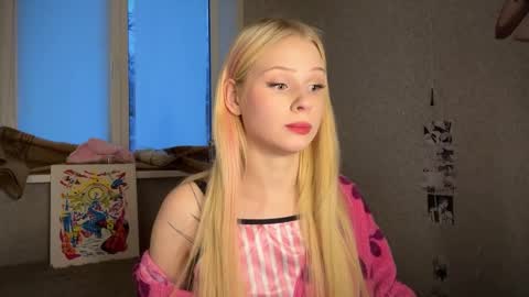 Snapshot of sweetielis chatting on December 2024 11:22:02 AM sweetie Lisa3 online show from December 2024 11:22:02 AM