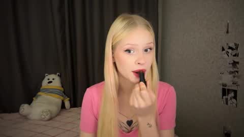 Snapshot of sweetielis chatting on January 2025 03:24:02 AM sweetie Lisa3 online show from January 2025 03:24:02 AM