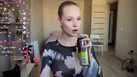 Snapshot of sweetielis chatting on September 2025 02:17:02 PM sweetie Lisa3 online show from September 2025 02:17:02 PM