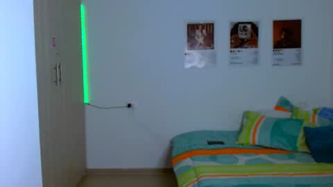 SWEETJAMES  online show from February 2025 08:00:01 PM