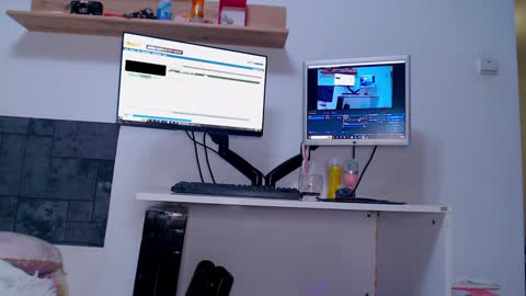 Snapshot of sweetjess022 chatting on January 2025 10:31:01 PM jessica online show from January 2025 10:31:01 PM