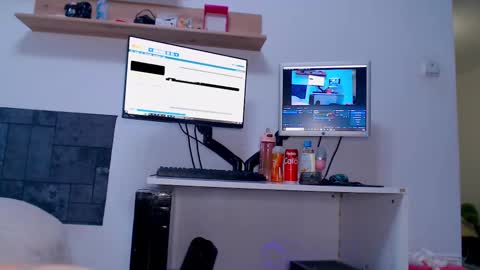 Snapshot of sweetjess022 chatting on March 2025 12:00:01 PM jessica online show from March 2025 12:00:01 PM