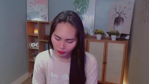   online show from March 2025 11:01:02 PM