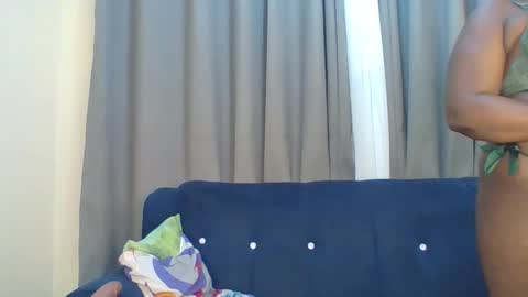 sweetlight_pie online show from February 2025 01:09:02 PM