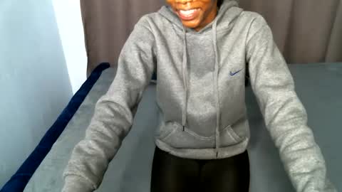 Snapshot of sweetlilly2540 chatting on October 2025 08:49:02 PM sweetlilly2540 online show from October 2025 08:49:02 PM