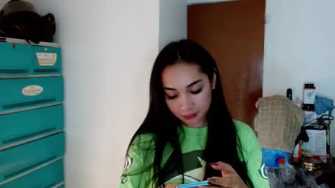 Lilly online show from December 2024 11:31:01 PM