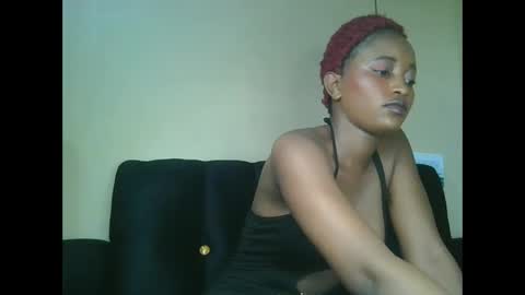 sweetmama06 online show from October 2025 01:17:01 PM