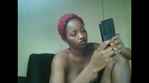 sweetmama06 online show from November 2025 01:02:01 PM