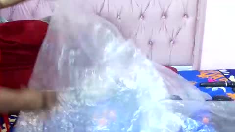 sweetmellowx1 online show from September 2025 01:17:01 AM