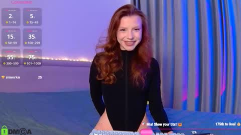 Snapshot of sweetmialissa chatting on December 2025 08:59:01 PM MiaLotte online show from December 2025 08:59:01 PM