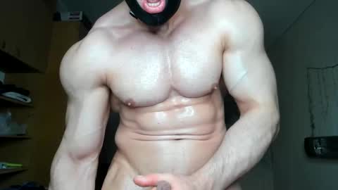 Snapshot of sweetmuscles_boy chatting on March 2025 07:23:02 AM Lorenzo online show from March 2025 07:23:02 AM