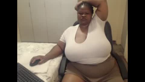 sweetnoziexxx online show from December 2024 02:37:02 PM