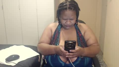 Snapshot of sweetnoziexxx chatting on October 2025 06:36:02 AM sweetnoziexxx online show from October 2025 06:36:02 AM