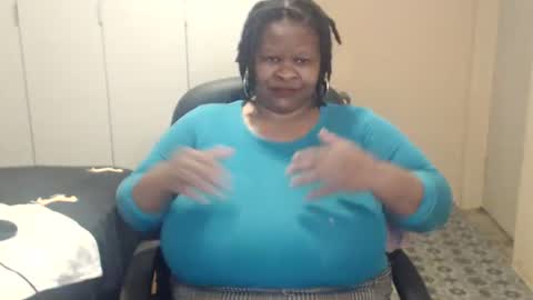 Snapshot of sweetnoziexxx chatting on November 2025 06:14:02 AM sweetnoziexxx online show from November 2025 06:14:02 AM