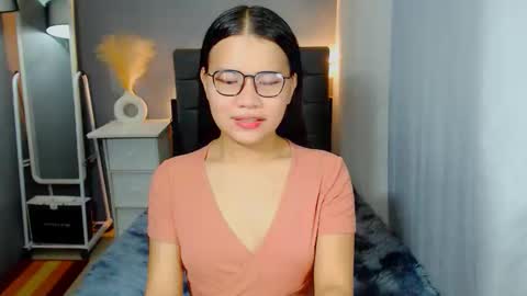 Snapshot of sweetnwildts chatting on October 2025 01:47:01 AM Ghena online show from October 2025 01:47:01 AM