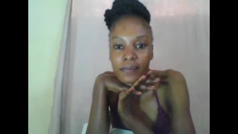 ESTHER online show from January 2025 06:20:02 AM