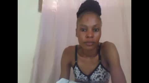 ESTHER online show from January 2025 01:02:02 PM