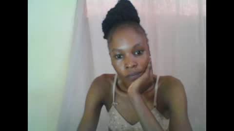 ESTHER online show from January 2025 07:08:02 AM