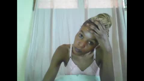 ESTHER online show from February 2025 07:01:02 AM