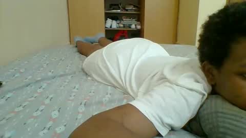 Snapshot of sweetshilah chatting on October 2025 03:51:02 AM sweetshilah online show from October 2025 03:51:02 AM