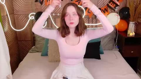 Snapshot of sweetshy_ chatting on November 2025 12:51:01 PM Alice online show from November 2025 12:51:01 PM