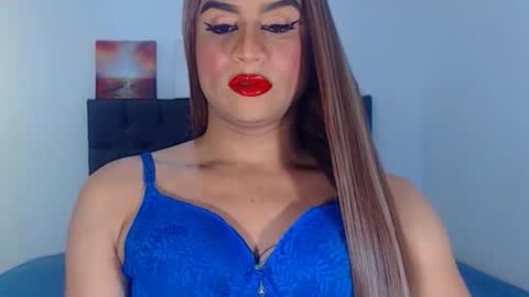 Snapshot of sweetsofiats chatting on September 2025 06:32:02 PM SOFIA online show from September 2025 06:32:02 PM