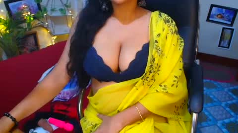 Snapshot of sweetsour18 chatting on October 2025 01:14:01 AM SweetSour online show from October 2025 01:14:01 AM