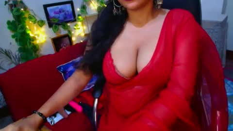 Snapshot of sweetsour18 chatting on November 2025 02:54:01 AM SweetSour online show from November 2025 02:54:01 AM