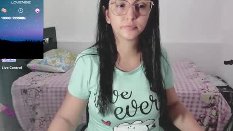 lili online show from January 2025 04:06:01 AM