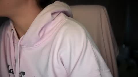 Snapshot of sweetssmashed chatting on October 2025 12:41:02 AM sweetssmashed online show from October 2025 12:41:02 AM