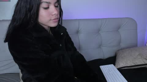    online show from December 2024 07:32:02 PM