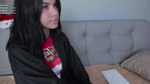    online show from December 2024 08:02:02 PM