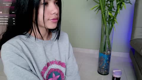    online show from February 2025 07:52:02 PM