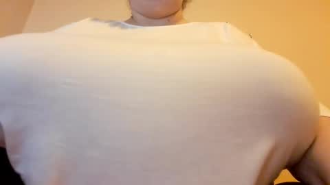 Maya online show from February 2025 10:32:02 PM