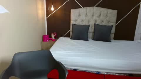 Scarlet online show from September 2025 11:23:02 AM