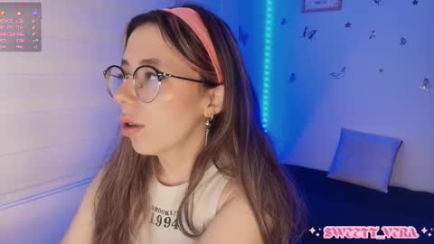 Snapshot of sweettvera_ chatting on October 2025 10:45:01 AM Veronica Independent Model online show from October 2025 10:45:01 AM