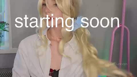 Elis  a little vacation Ill be here Saturday my schedules in bio online show from September 2025 09:14:02 AM