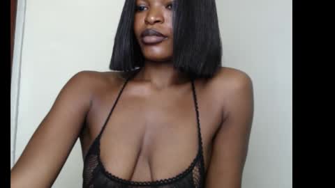 Snapshot of sweetxxboobsx chatting on October 2025 09:02:01 PM sweetxxboobsx online show from October 2025 09:02:01 PM