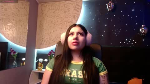 Ashley 3 online show from February 2025 11:36:02 AM