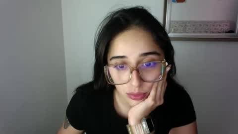 sweetycherry777 online show from November 2025 06:34:02 PM