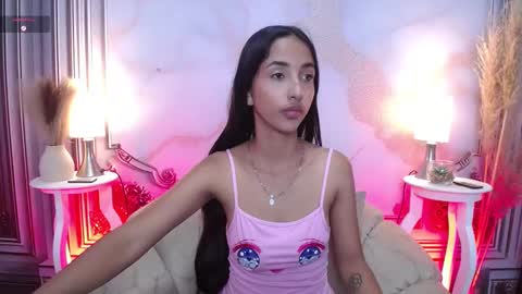 LAURA online show from October 2025 12:03:02 PM