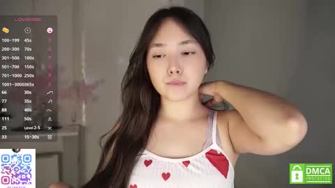 Snapshot of sweetyoops chatting on October 2025 05:54:02 AM Astrid online show from October 2025 05:54:02 AM