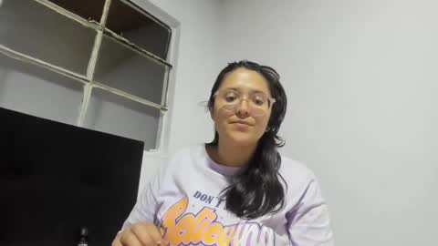 sweetyypeach online show from January 2025 03:28:02 AM