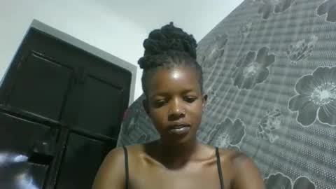 Snapshot of sweetz_candice chatting on September 2025 06:02:02 AM sweetz_candice online show from September 2025 06:02:02 AM