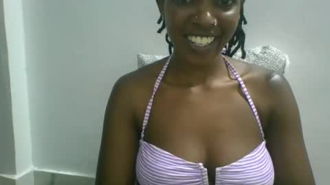 Snapshot of sweetz_candice chatting on September 2025 10:36:01 PM sweetz_candice online show from September 2025 10:36:01 PM