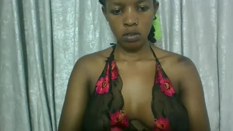Snapshot of sweetz_candice chatting on October 2025 06:53:01 PM sweetz_candice online show from October 2025 06:53:01 PM