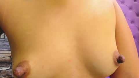 Snapshot of swett_storm chatting on December 2024 07:18:02 PM swett_storm online show from December 2024 07:18:02 PM