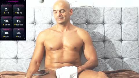    ------- Hi Im Willy  follow me do not forget to put the thumb up  online show from December 2024 11:38:02 PM