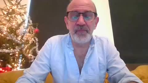 swimmi70 online show from January 2025 01:31:01 PM